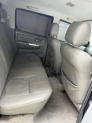 Toyota Hilux Double Cab 2015