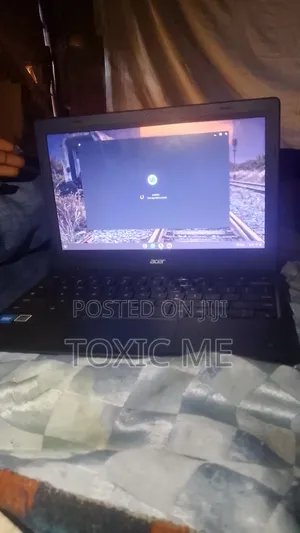 Laptop Acer AcerNote 4GB RAM Intel Core i5 HDD 60GB