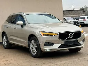 Volvo XC60 D4 2019 Ivory