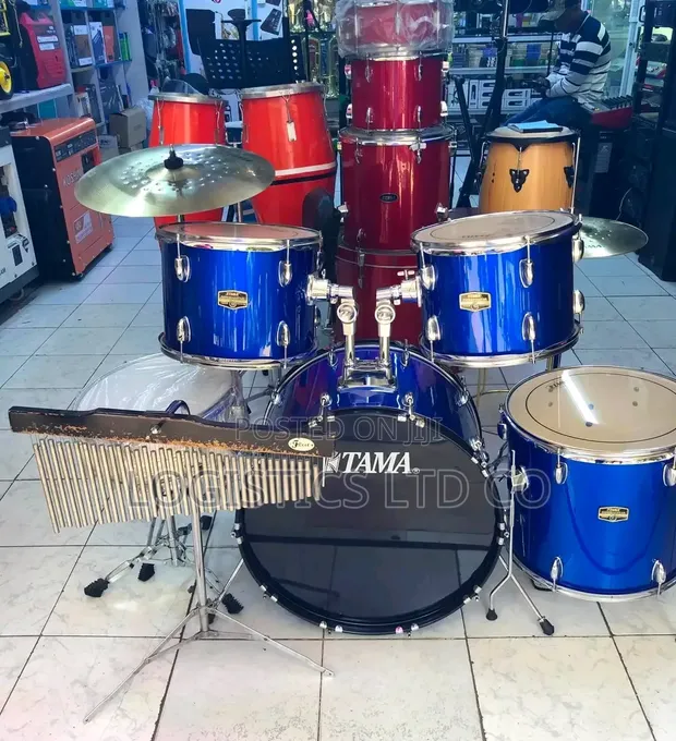 Tama 7 Piece Drum Set - 100% Maple Shells - 1