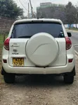 Toyota RAV4 2009 Pearl - 4