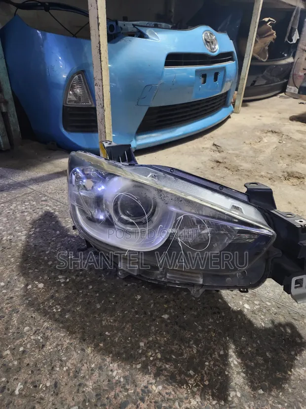 Mazda CX-5 Headlight (2012) - Used, Ex-Japan - 1