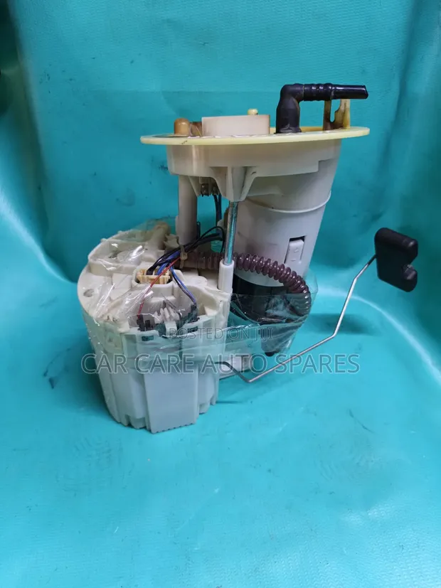 Audi A4 Fuel Pump (Used) - 1
