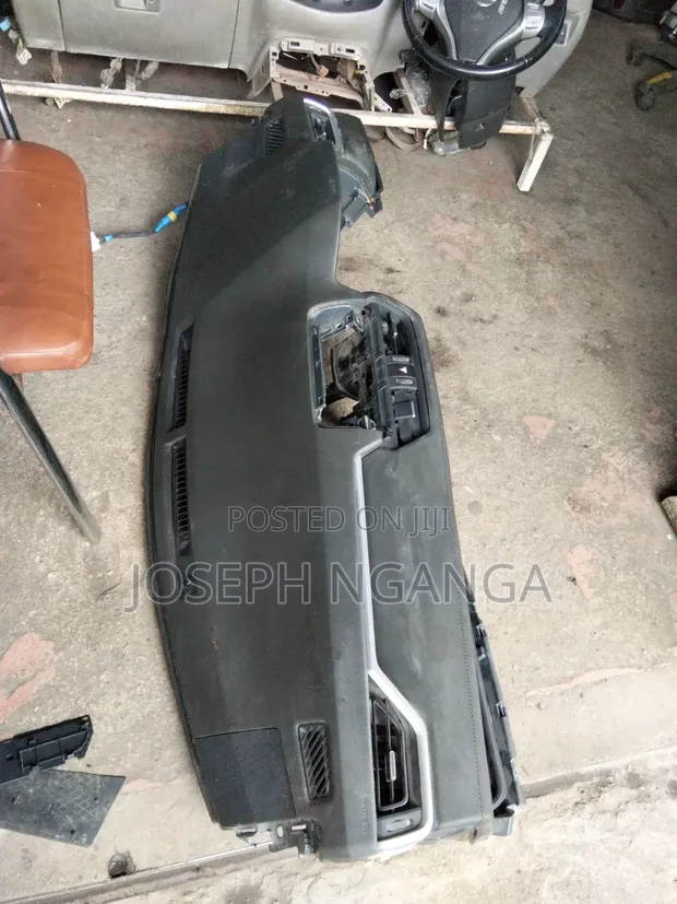 Toyota RAV4 2020 Dashboard Airbag - 1