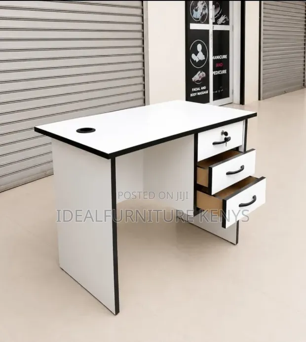 Boss Office Products White Rectangular Office Desk - 1