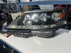 Lexus RX 350 Headlight