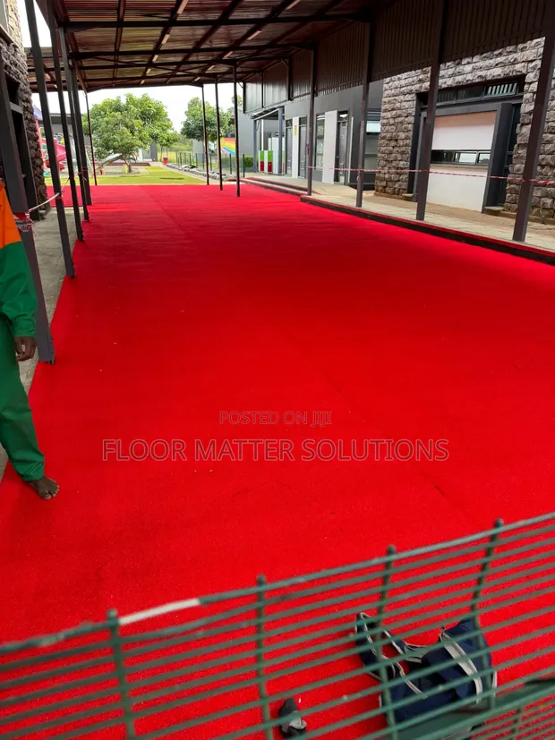 Red Artificial Grass Carpet - 15mm - 1