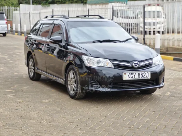 Toyota Corolla Fielder 1.8 Petrol FWD 2012 Black - 1