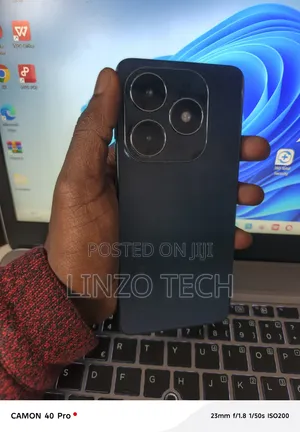 Tecno Spark 20 128GB Black