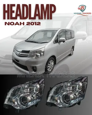 Toyota Noah Headlamp (2012)