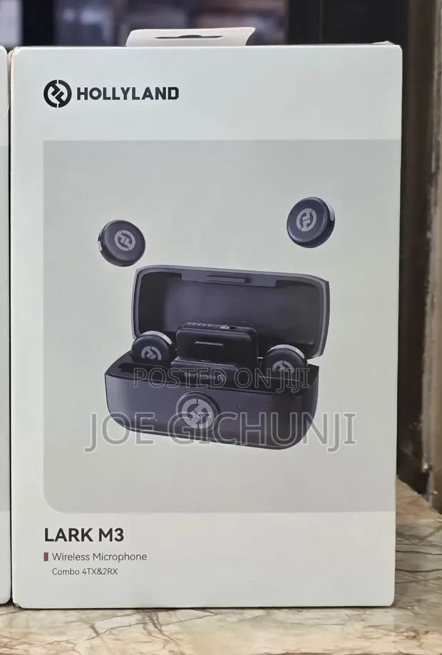 Hollyland Lark M3 Combo (4Tx 2Rx) - Brand New - 1