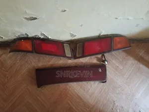 Toyota Marino Rear Lights and Reflector (Used)