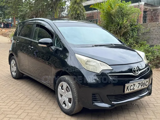 Toyota Ractis 2012 Black - 1