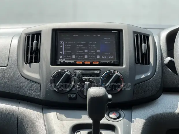 Nissan NV1500 2019 White - 1