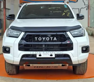 Toyota Hilux GR 2023 2.4L Diesel