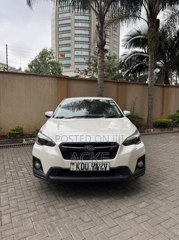 Subaru XV 2018 White - 1