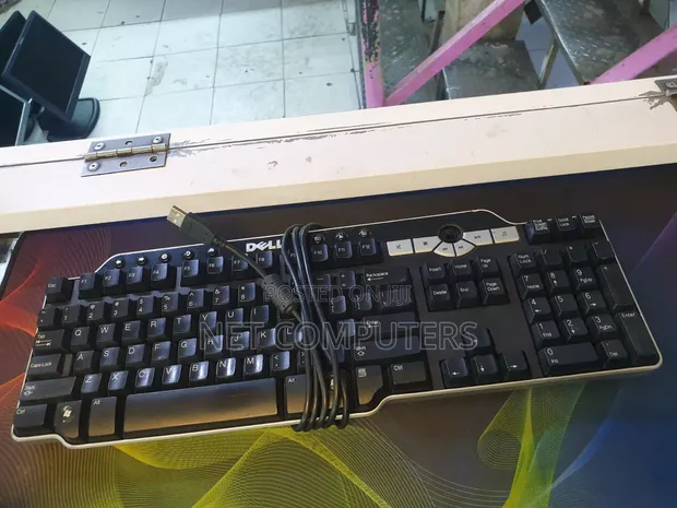 Exuk Wired Keyboard - 1