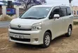 Toyota Voxy 2012 Gold - 3