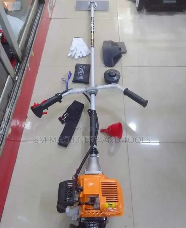 Dera 2-Stroke Brush Cutter - 1