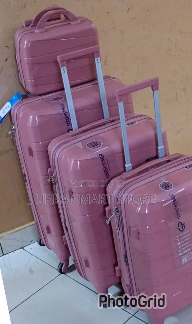 4-in-1 Luxurious Unbreakable Suitcase Set - 4 PCS - 1