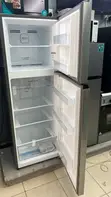 Hisense 203L Double Door Fridge - No Frost - 1
