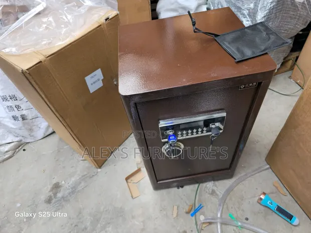 King Safe Box - Mpya Kabisa - 1