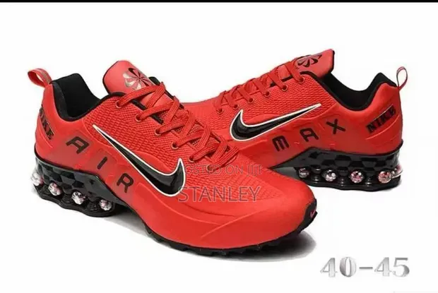 Nike Air Max Sneakers - 1