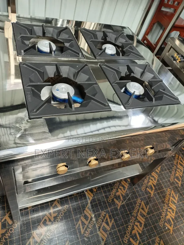 Quality 4-Burner Stainless Steel Cooker - 1