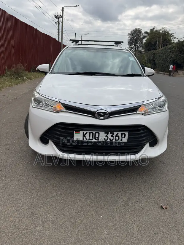 Toyota Corolla Fielder 1.5 Petrol AWD 2017 White - 1