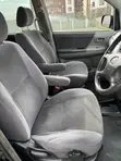 Toyota Voxy X 2WD 8-Seater 2006 - 3