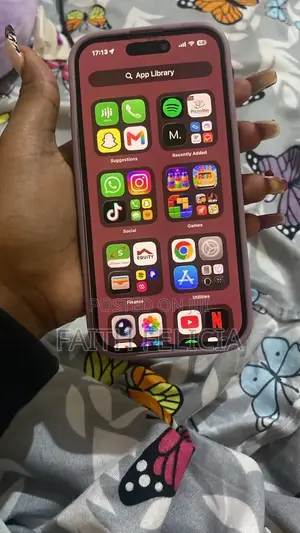 New Apple iPhone 15 256GB Pink