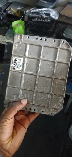 Toyota 2ZR Engine Computer