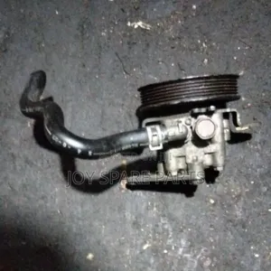 Nissan X-Trail NT30 Power Steering Pump