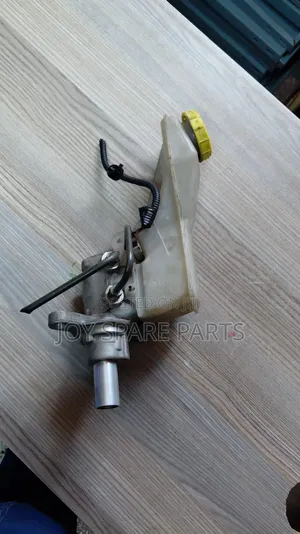 Nissan X-Trail T31 Master Cylinder
