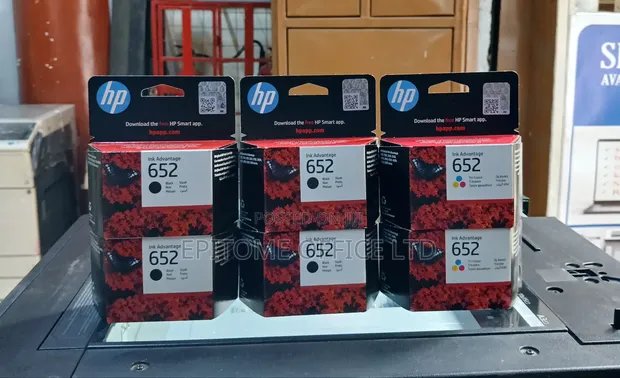 Brand New HP 652 Ink Cartridges - 1