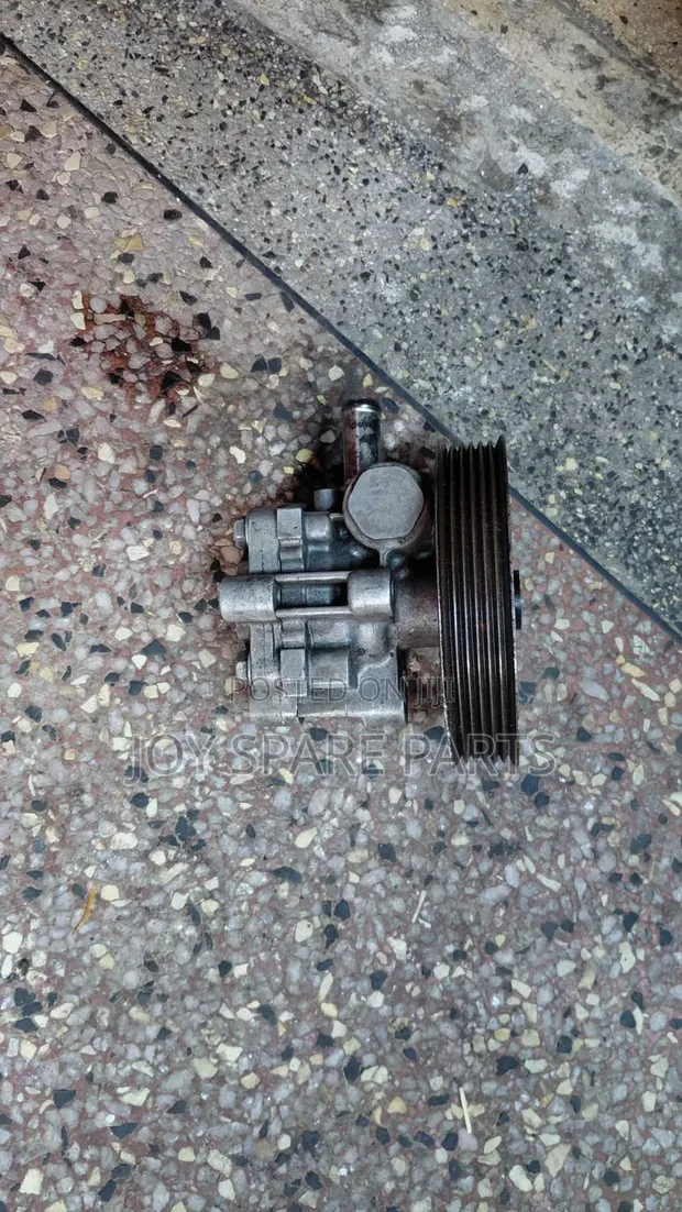 Mitsubishi Outlander Power Steering Pump - 1