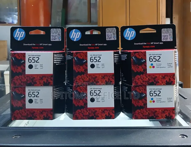 Brand New HP 652 Ink Cartridges - 1