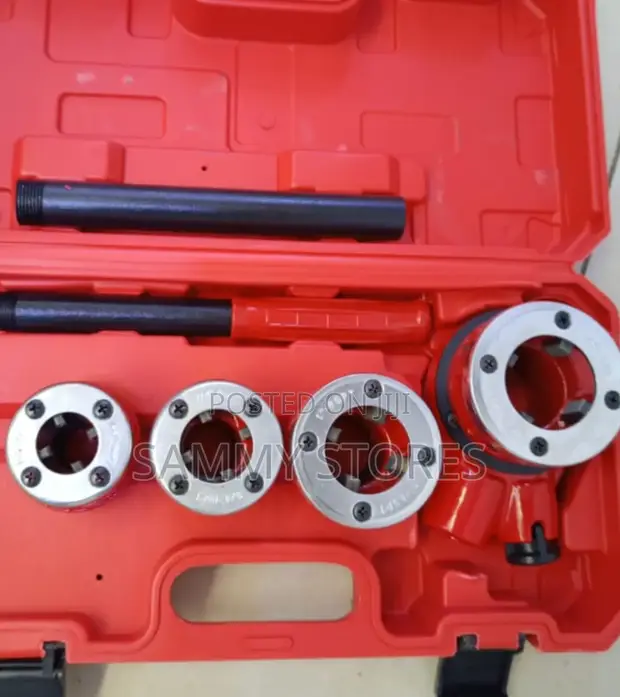 Reversible Ratchet Wrench - 1