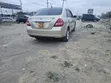 Nissan Tiida 1.5L 16V 2010 Beige - 3