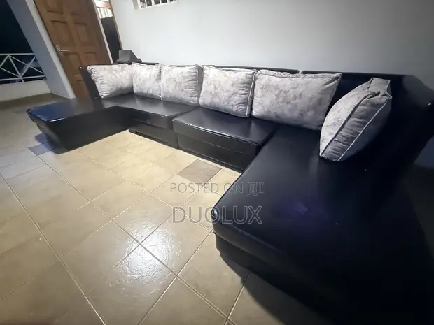 Used Black Leather Sofa Set - 1