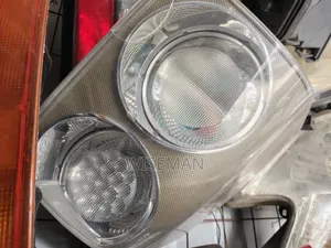 Range Rover Vogue Tail Lamps (Used)