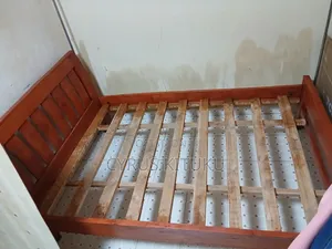 4x6 Wooden Bed with Mattress Protector