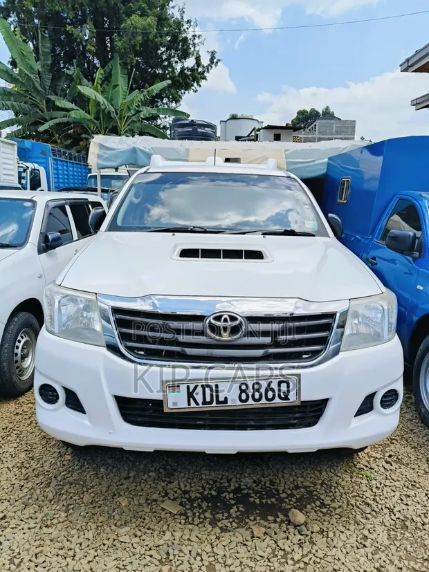 Toyota Hilux Double Cab 2015 - 1