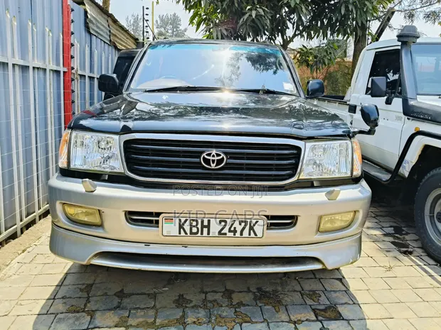 Toyota Land Cruiser VX 2003 - 1