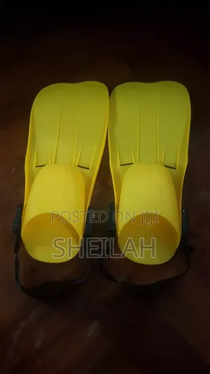 Bodyfit Swimming Flippers - Size 35-36