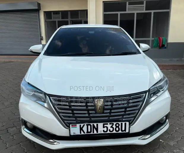 Toyota Premio 2017 White - 1