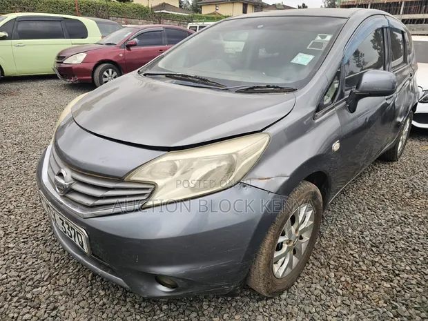 Nissan Note 2012 Gray - 1