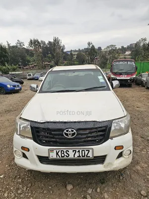 Toyota Hilux 2012 Double Cab