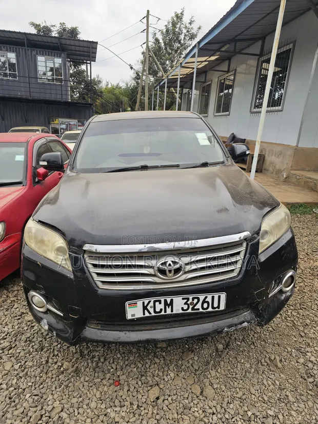 Toyota Vanguard 2010 - 1