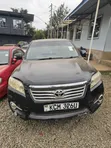 Toyota Vanguard 2010 - 1